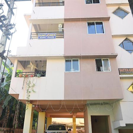 Sunflower Guest House Guwahati Esterno foto