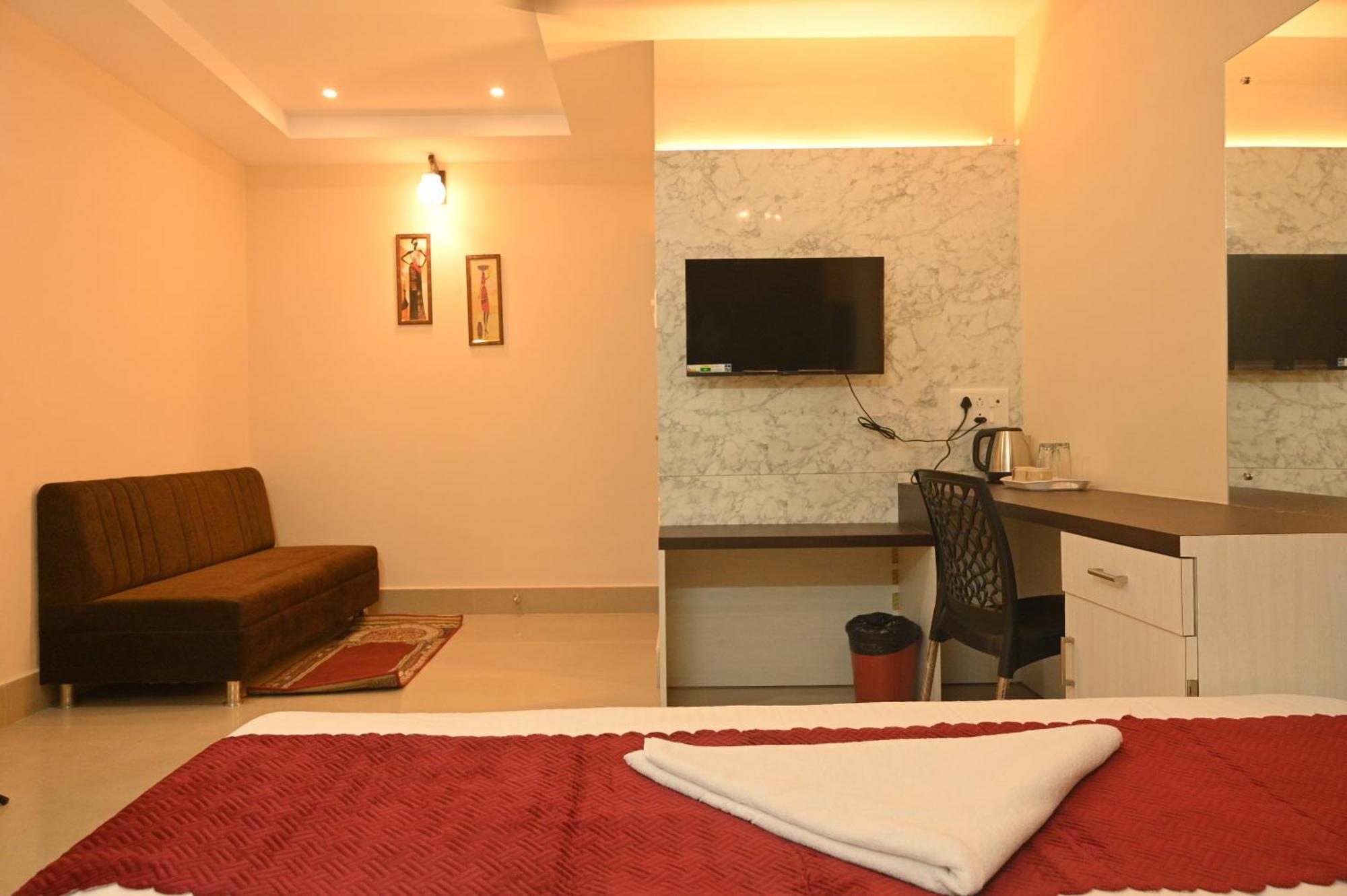 Sunflower Guest House Guwahati Esterno foto
