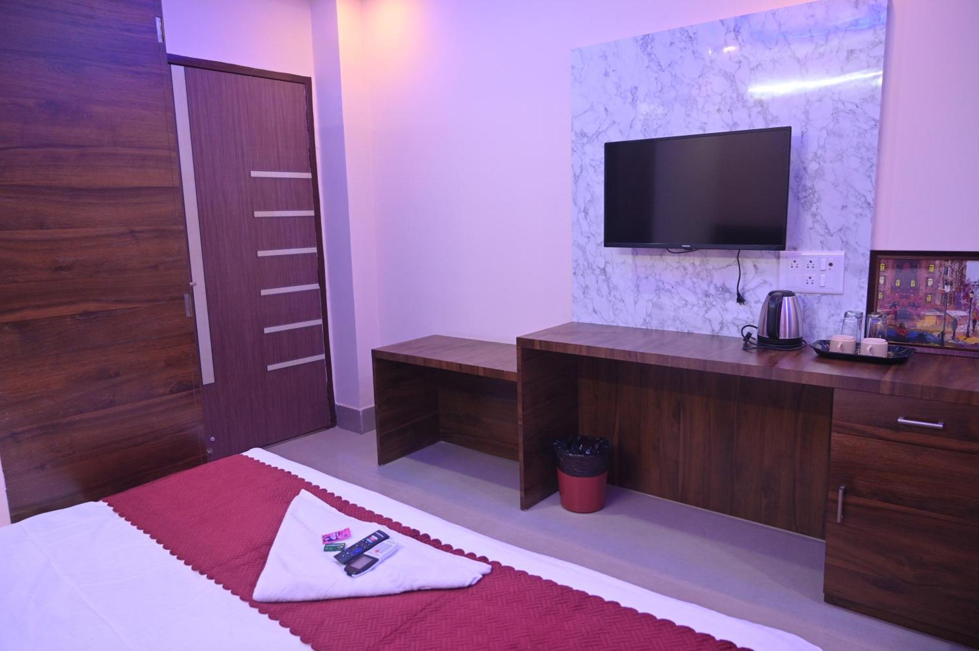 Sunflower Guest House Guwahati Esterno foto